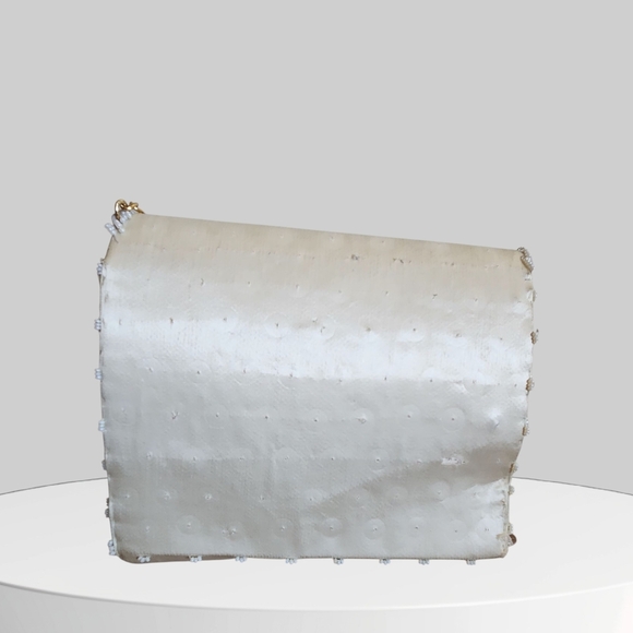 Chic Cream Beaded Clutch with Gold Chain - Picture 5 of 13